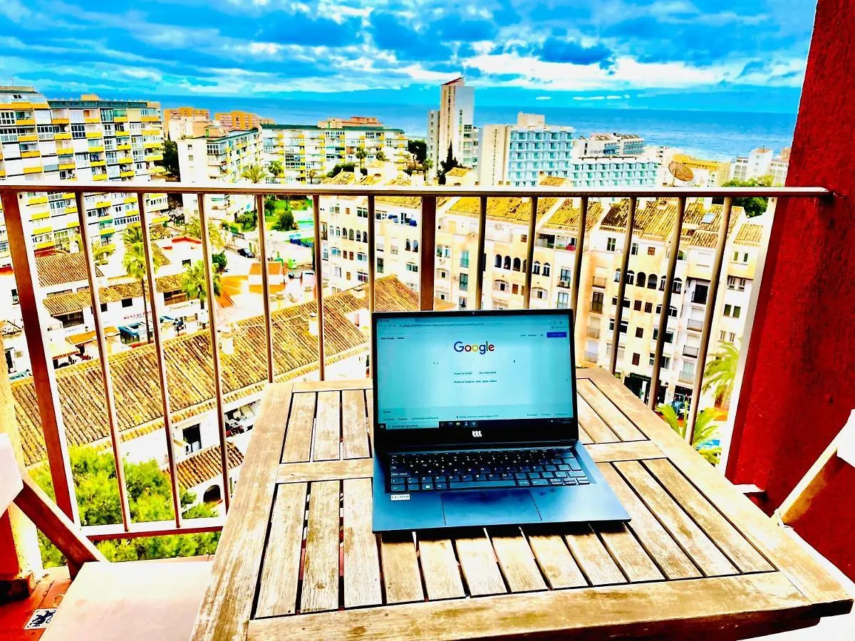 Luxury Suites Minerva Beach Benalmadena Apartment