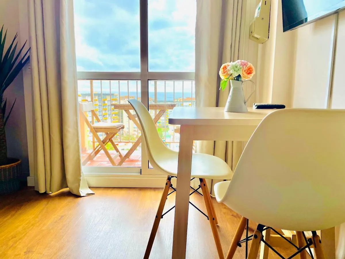 Apartment Luxury Suites Minerva Beach Benalmadena Spain